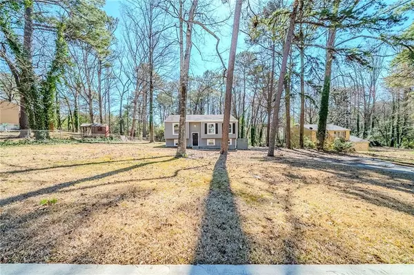3524 Exeter CT, Snellville, GA 30039