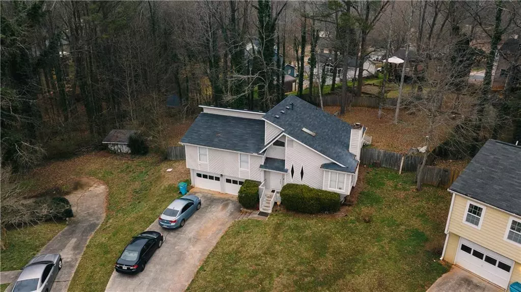 3981 Rocmar DR, Snellville, GA 30039