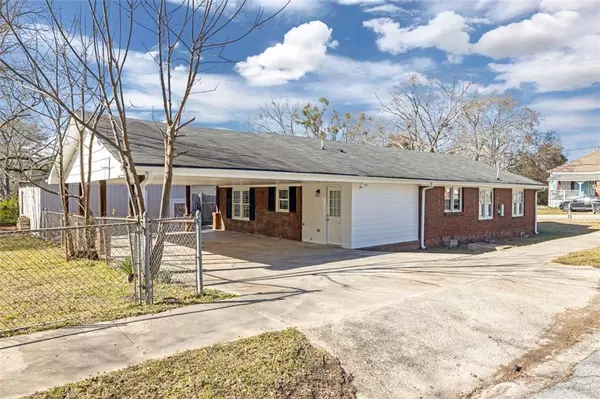 Conyers, GA 30012,1729 SPRING ST NE