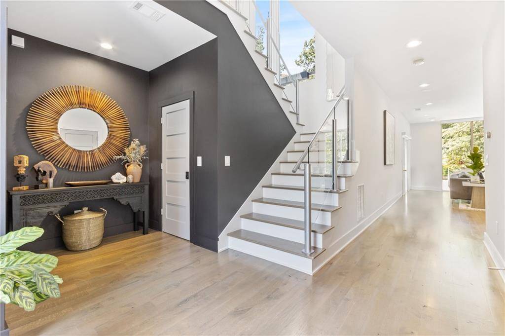 Atlanta, GA 30324,1002 Citadel DR NE