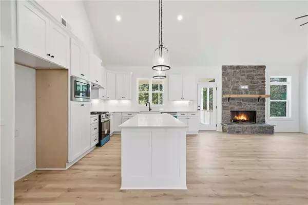 Calhoun, GA 30701,107 Bob White DR