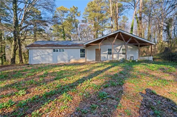 550 S Rays RD, Stone Mountain, GA 30083