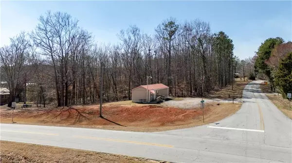 Toccoa, GA 30577,960 Walker Road