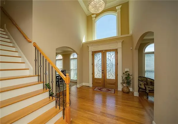 Suwanee, GA 30024,942 Heathchase DR
