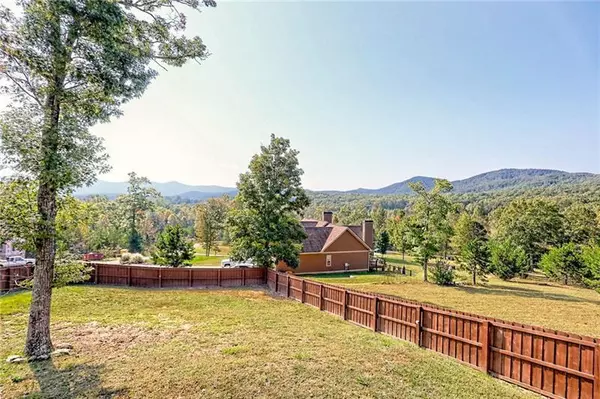 Blairsville, GA 30512,620 Clay DR