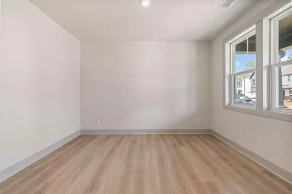 Canton, GA 30114,148 Henley ST