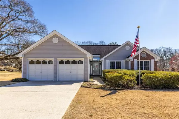 4095 MARK TODD CT, Hoschton, GA 30548