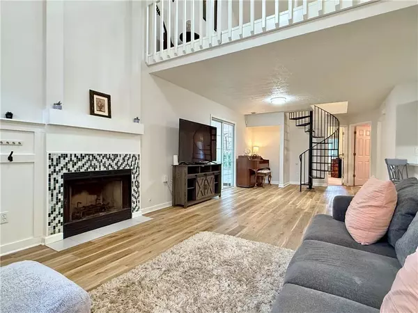 Alpharetta, GA 30022,3465 Jones Ferry LN