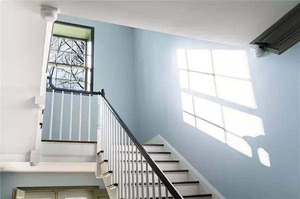 Atlanta, GA 30305,3051 Habersham RD NW