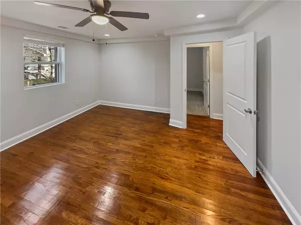 Atlanta, GA 30318,2548 Loghaven DR NW