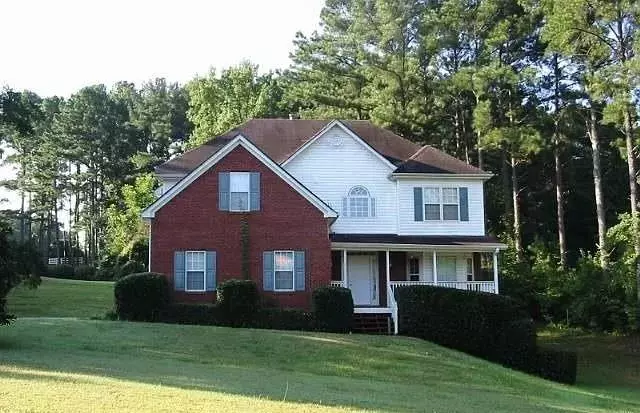 100 SHORELINE DR, Fayetteville, GA 30215