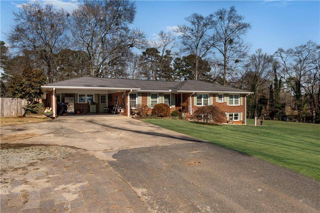4983 Arcado RD SW, Lilburn, GA 30047