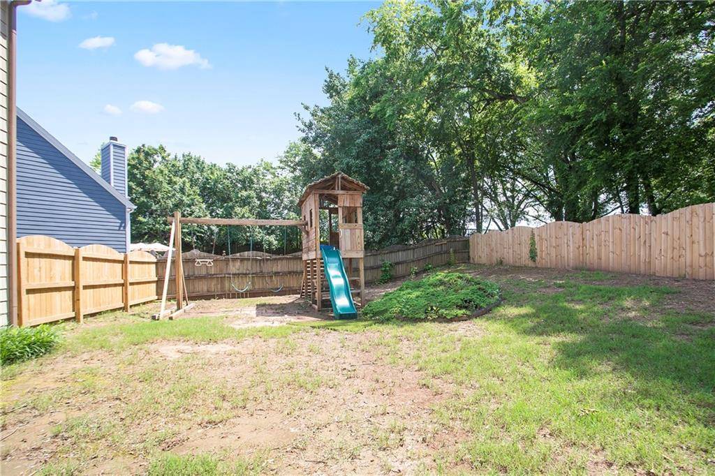 Woodstock, GA 30188,140 Aucilla LN