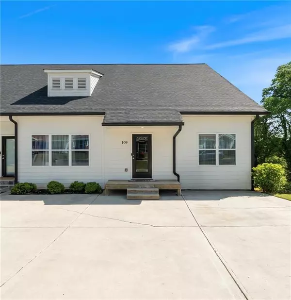 Cartersville, GA 30120,109 Jones ST