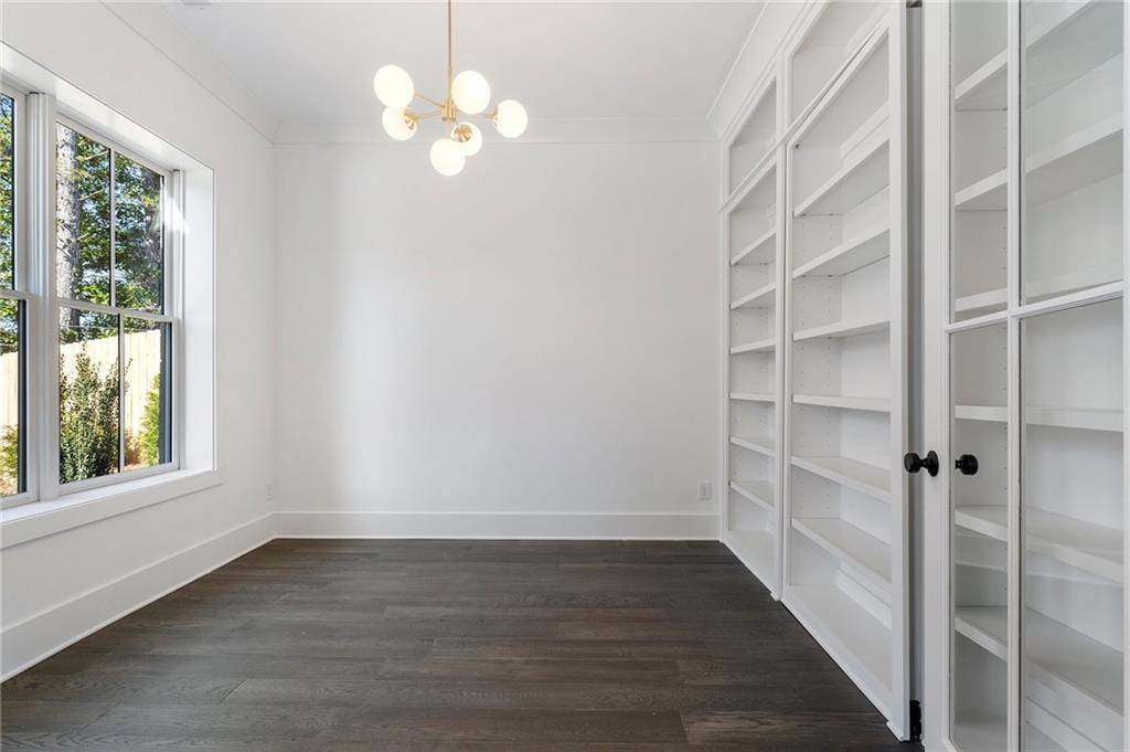 Sandy Springs, GA 30342,262 Green Hill RD NE