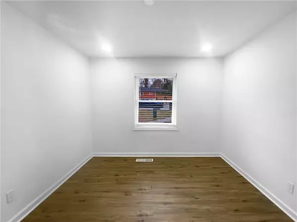 Decatur, GA 30032,2046 Dellwood PL