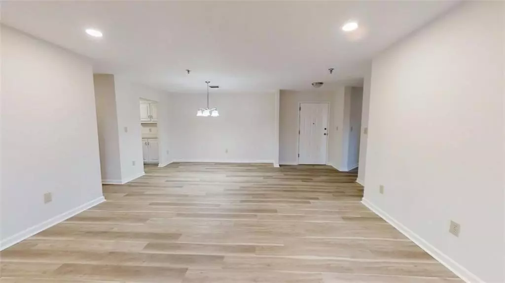 300 Johnson Ferry RD NE #B101-103, Atlanta, GA 30328