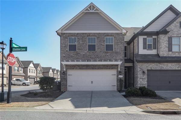 8605 Gladden LN,  Suwanee,  GA 30024