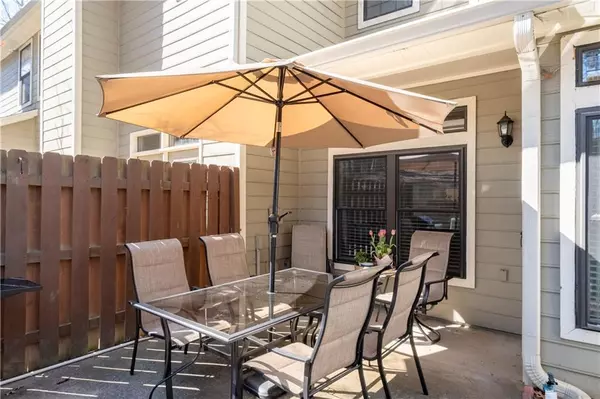 Alpharetta, GA 30022,616 Granby Hill PL