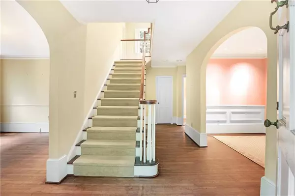 Atlanta, GA 30327,3200 Wood Valley RD NW