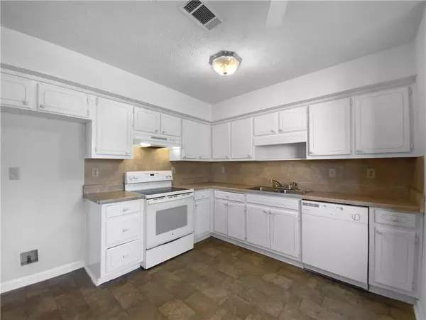 Jonesboro, GA 30236,1090 Ohara DR