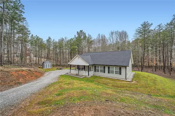 Dahlonega, GA 30533,20 Silver Fox CT