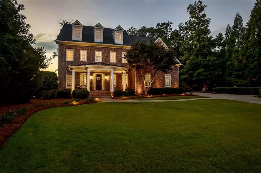 4992 PRICE DR, Suwanee, GA 30024