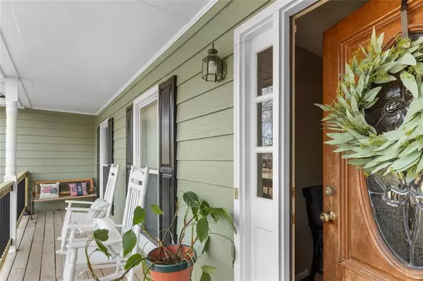 Hiram, GA 30141,90 LAKESIDE DR