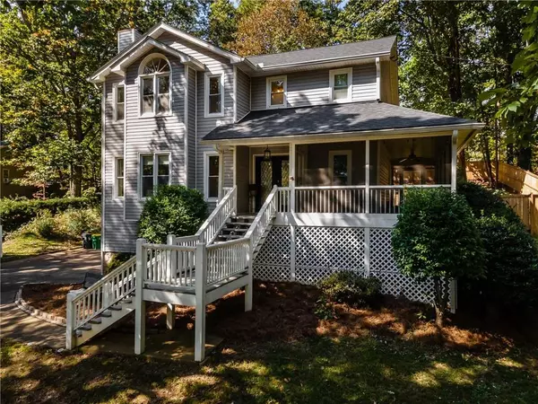 725 Dena DR, Canton, GA 30114