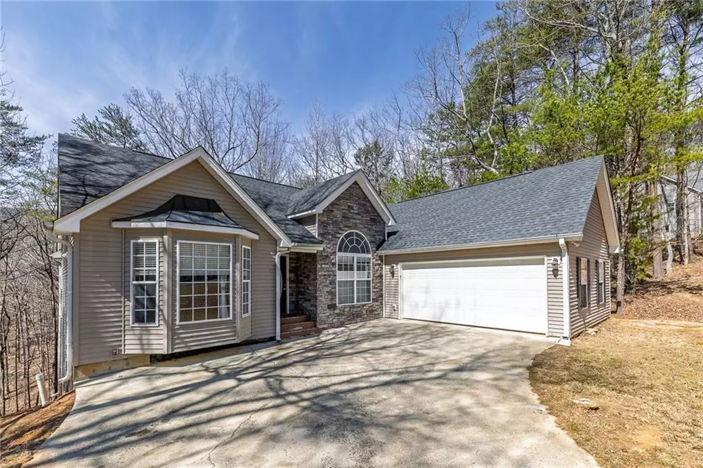 Waleska, GA 30183,262 Morse Elm LOOP