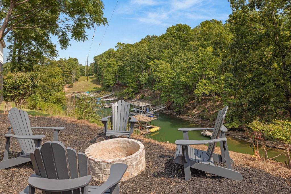 Flowery Branch, GA 30542,6564 Bermuda LN