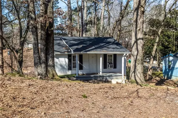 100 Daisy CIR, Canton, GA 30114