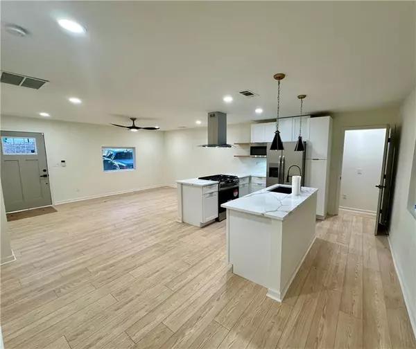 Decatur, GA 30032,2371 Cresta DR