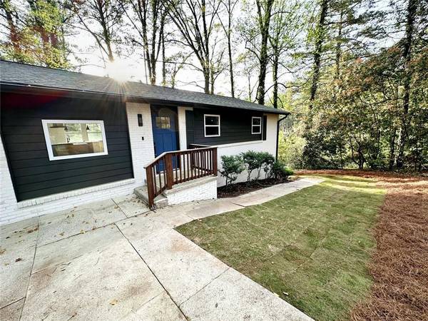 2371 Cresta DR,  Decatur,  GA 30032