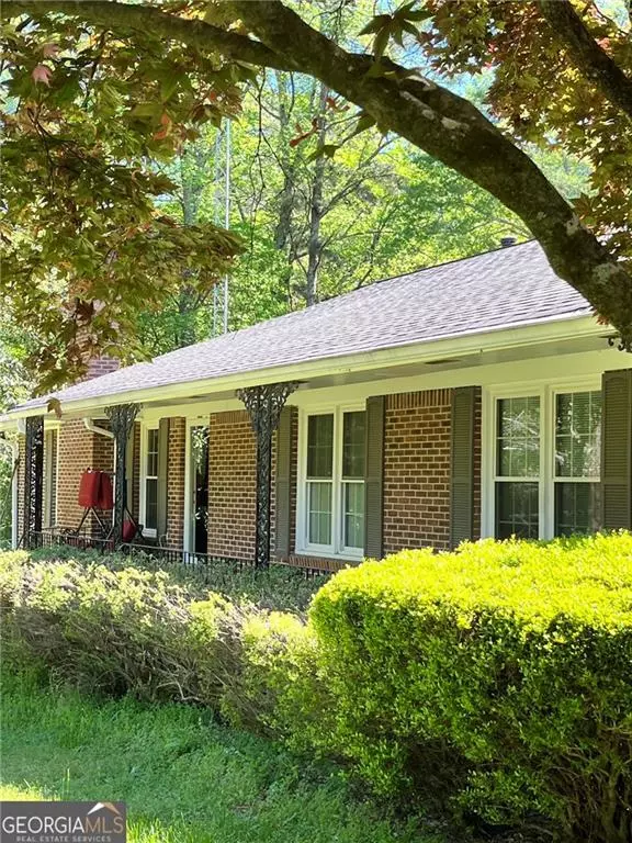 3415 Lake Carlton RD, Loganville, GA 30052