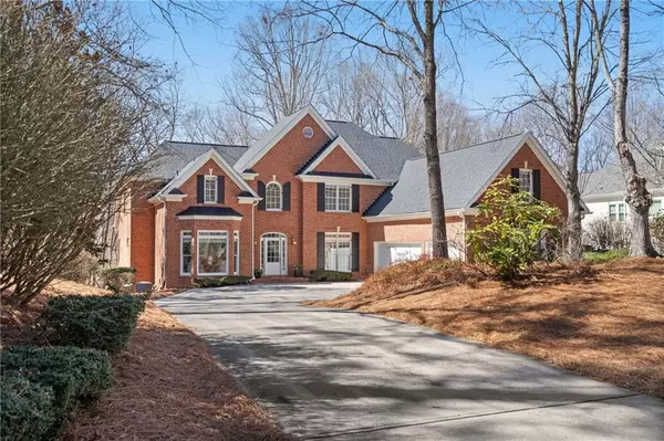 760 Valley Summit Drive, Roswell, GA 30075