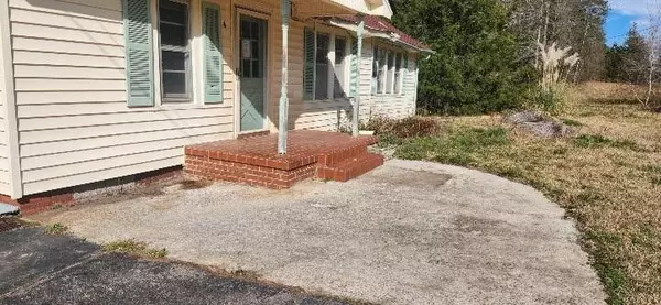 Thomaston, GA 30286,124 Bradshaw RD