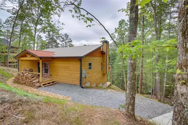 487 Hillsdale DR, Ellijay, GA 30540