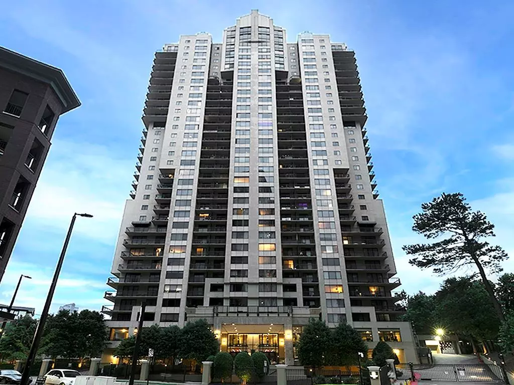 Atlanta, GA 30326,3481 Lakeside DR NE #1705