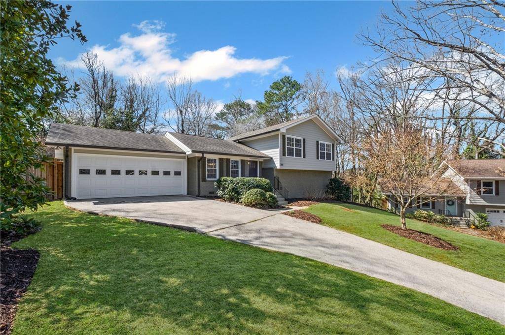 Roswell, GA 30075,260 Mansell CIR