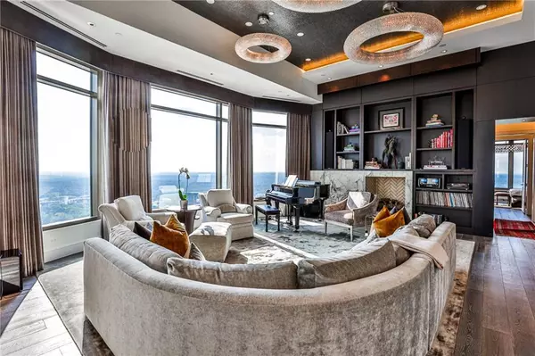 Atlanta, GA 30326,3376 Peachtree RD NE #56