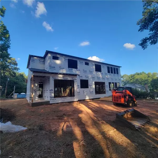 Dunwoody, GA 30338,1442 Cedarhurst DR