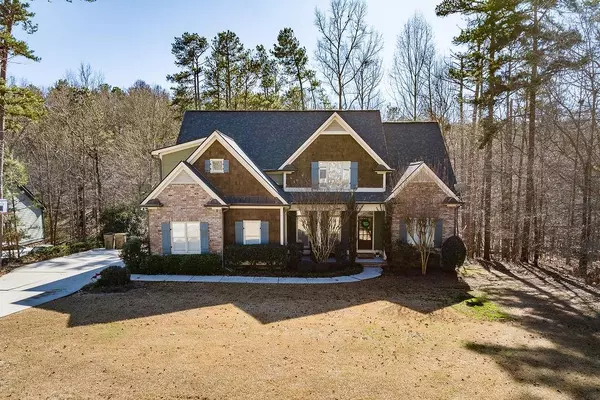 433 Bear Creek LN, Bogart, GA 30622