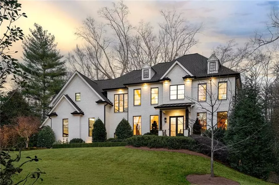 4555 Mystic DR, Atlanta, GA 30342
