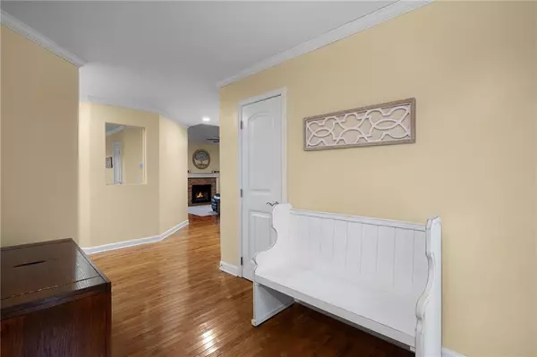 Rydal, GA 30171,260 Talon DR SE