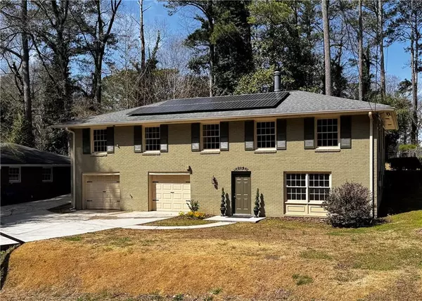 3087 Meadow Lark LN, East Point, GA 30344