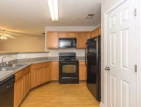 Atlanta, GA 30349,5171 HANOVER ST