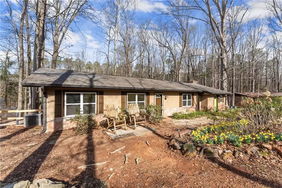 276 Chandler Bridge RD, Nicholson, GA 30565