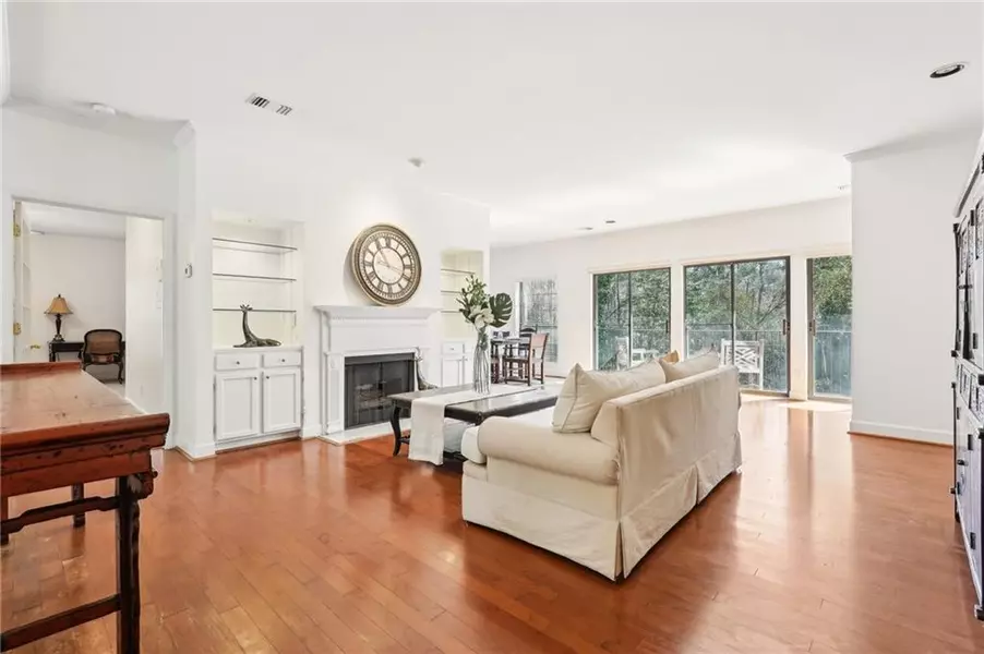 3071 Lenox RD NE #11, Atlanta, GA 30324