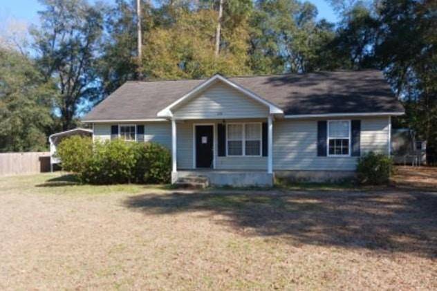 Bainbridge, GA 39817,216 Cloverleaf CIR